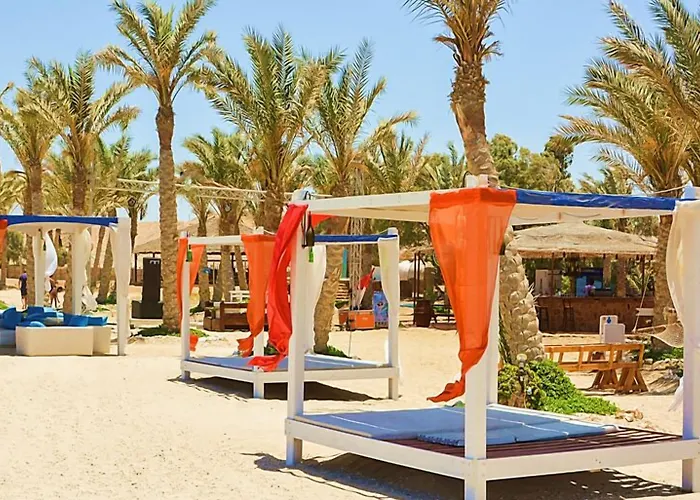 Abu Dabbab 3*